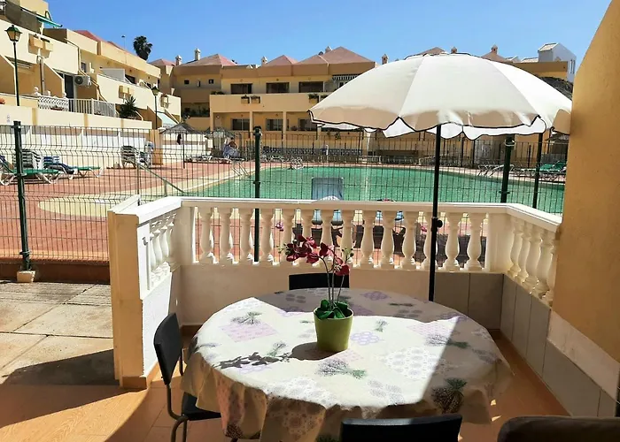 Comfortable Apartment Next To The Pools